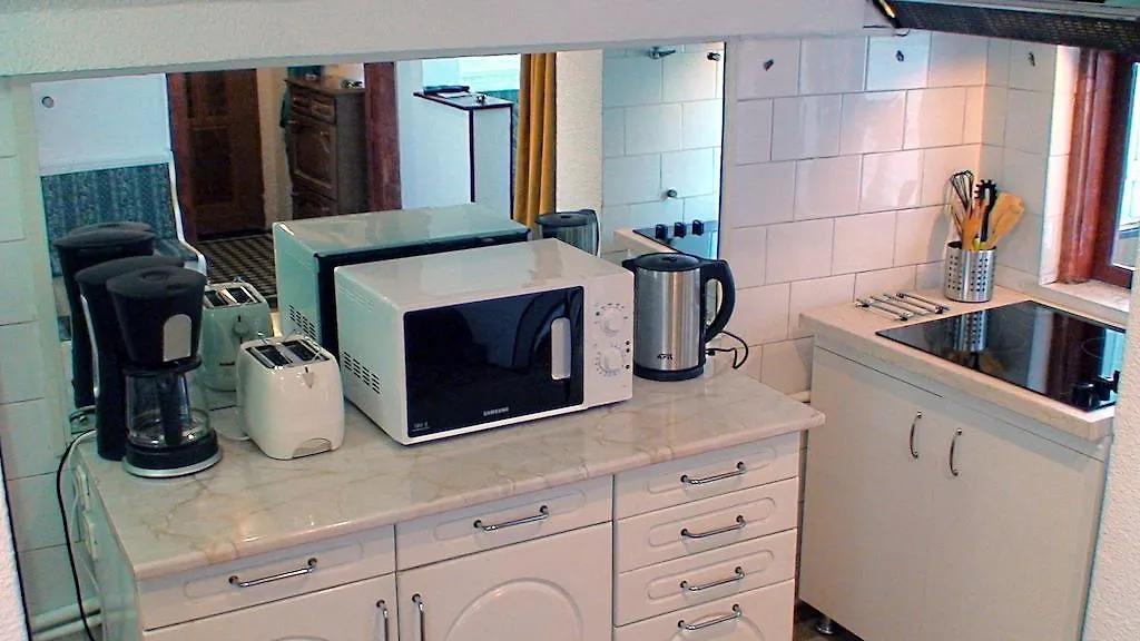 One Bedroom Apartment French Embassy 부쿠레슈티 0*,